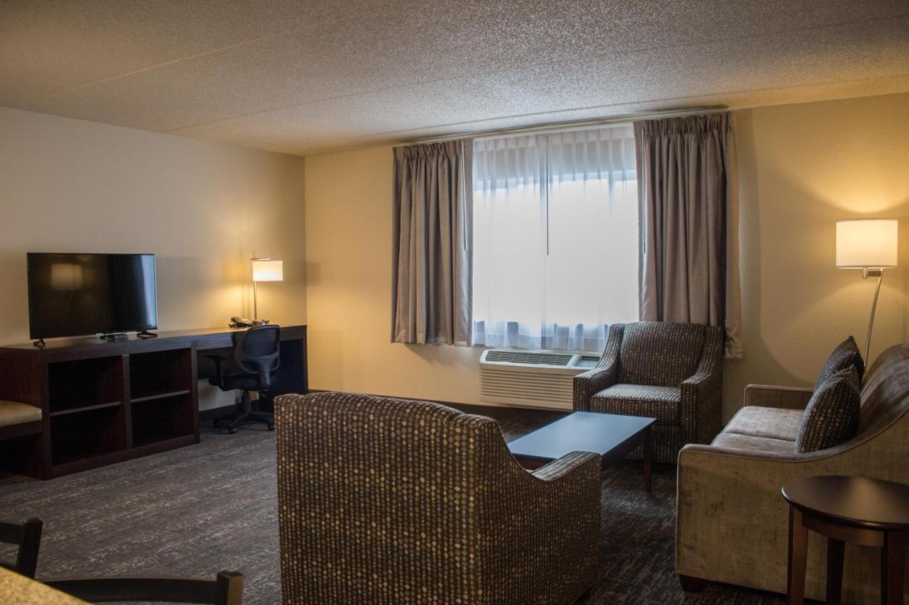 Cobblestone Suites - Oshkosh Eksteriør bilde